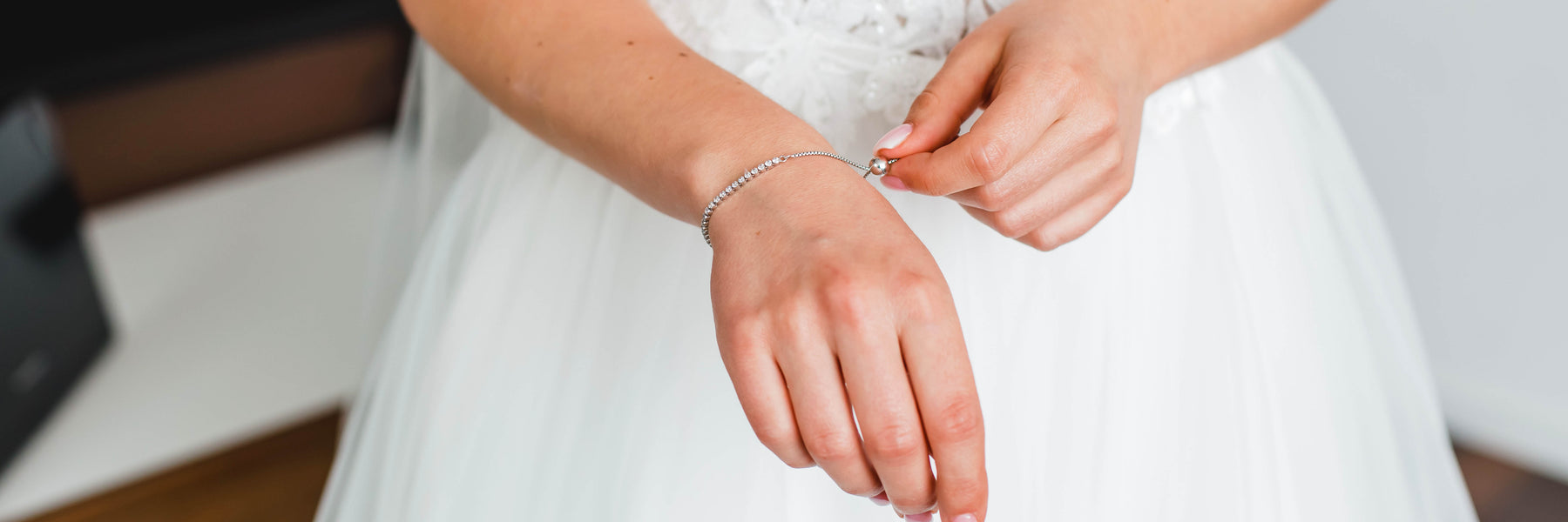 Bridal Bracelet Set, Pearl Wedding Jewelry, Delicate Bracelet Set, Cultured  Freshwater Pearl - Etsy | Bridesmaid bracelet gift, Pearl bracelet wedding, Bride  bracelet