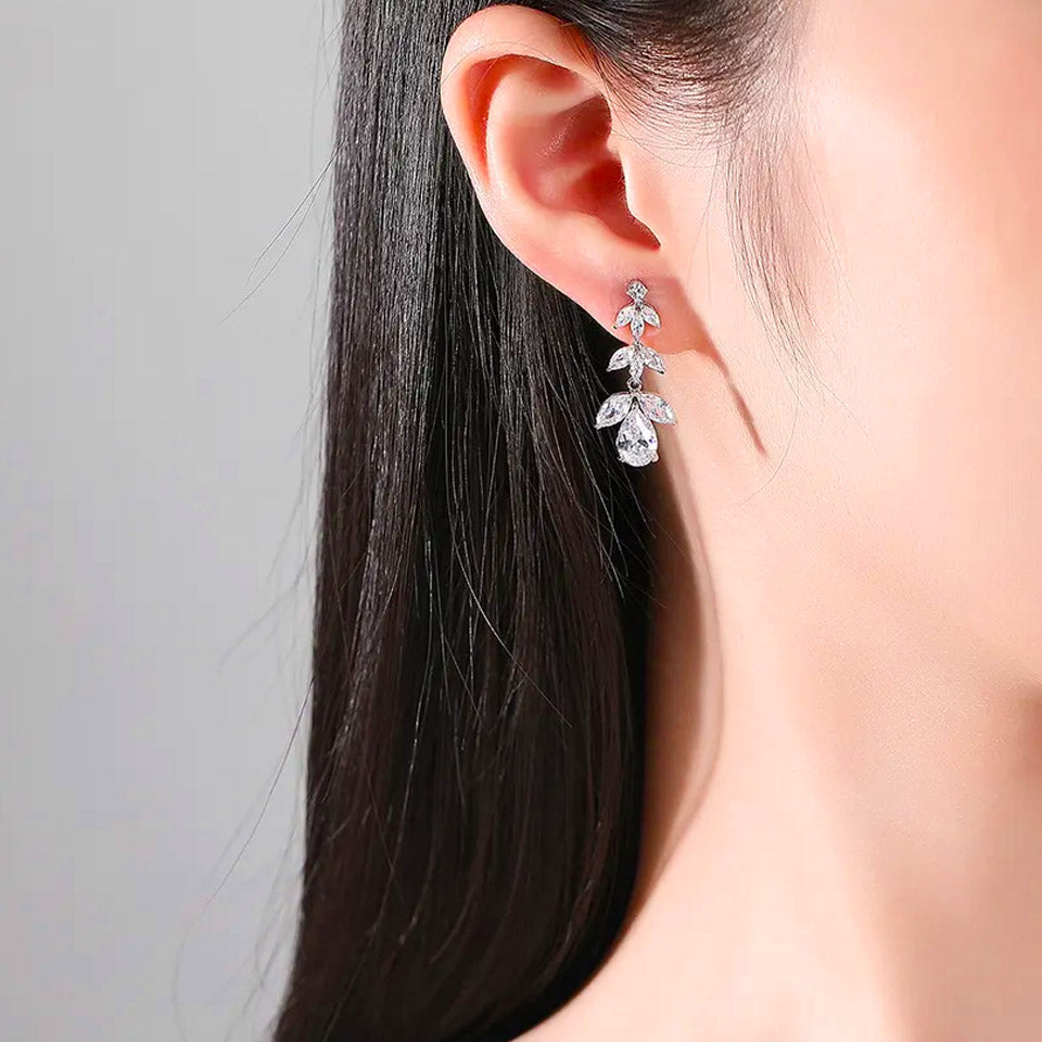 women's bridal earrings