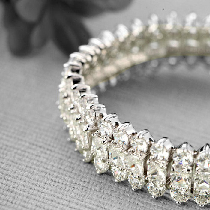 Extravagant Cubic Zirconia Diamond Luxury Cluster Bracelet