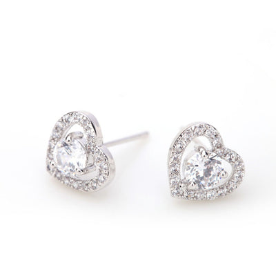 Elegant Cubic Zirconia Love Heart Women's Silver Stud Earrings