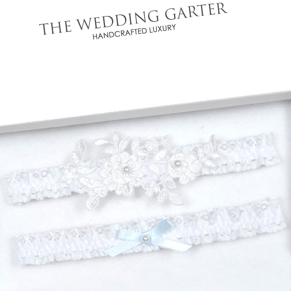 white lace wedding garter set