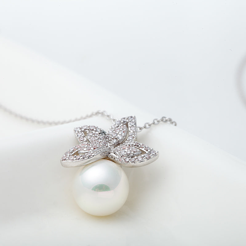 Luxury Pearl & Cubic Zirconia Wedding Necklace For Bridal Jewellery