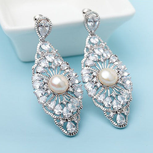 big pearl bridal earrings