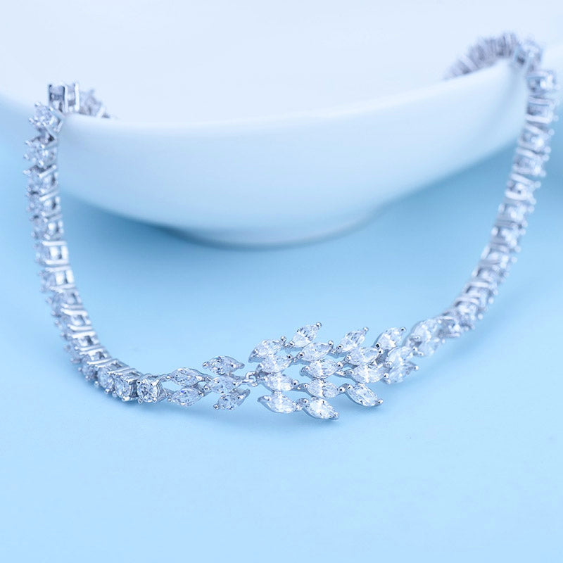 Delicate Crystal Luxury Bridal Bracelet