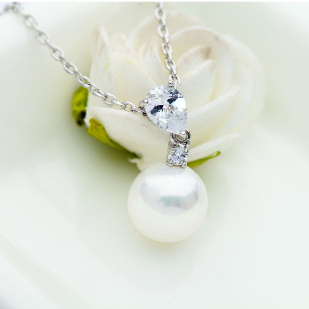 Delicate Women's Cubic Zirconia & Pearl Pendant Drop Necklace