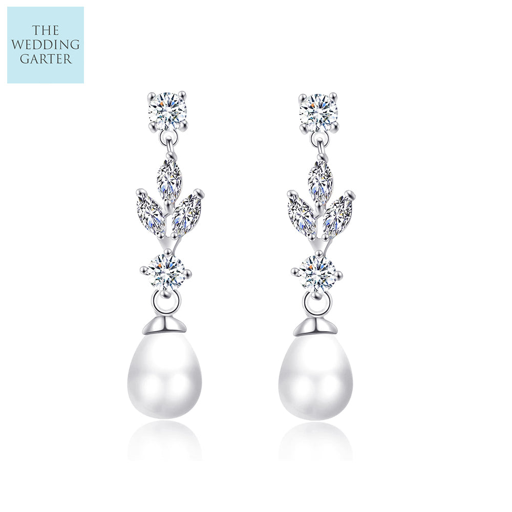 diamond and pearl drop earrings