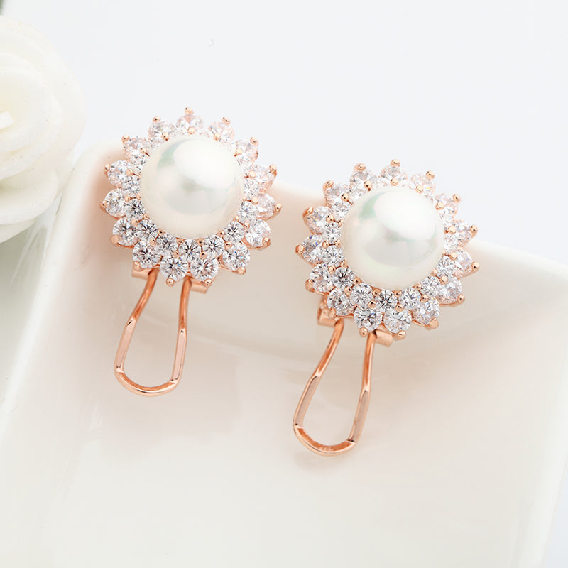 Romantic CZ Diamond & Pearl Women's Stud Earrings