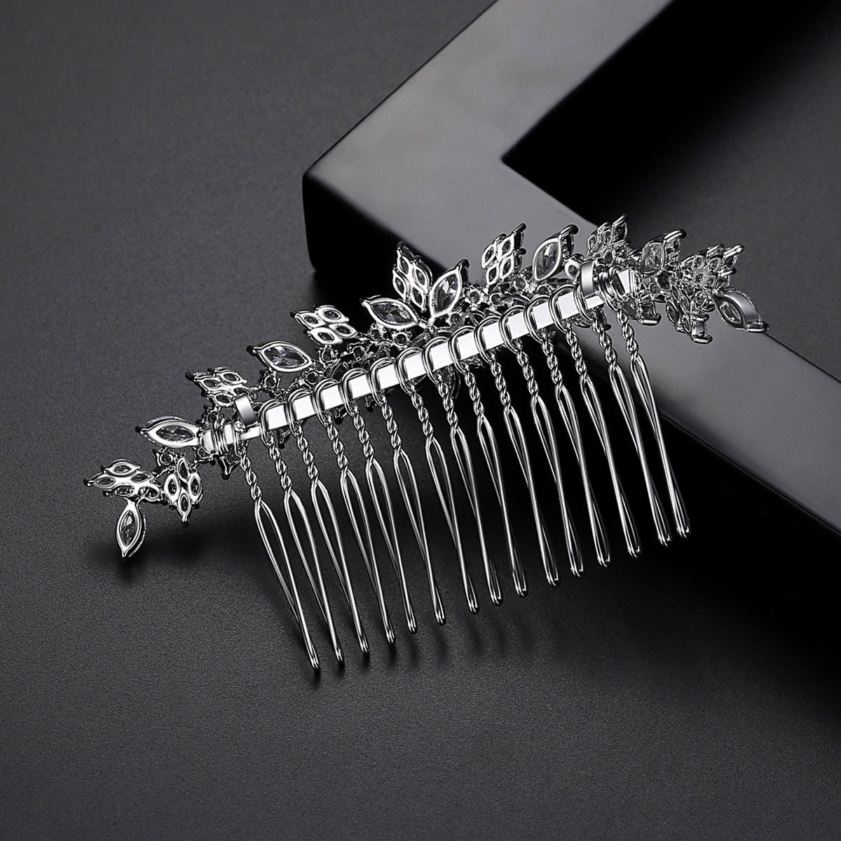Delicate Zirconia Crystal Bridal Hair Comb