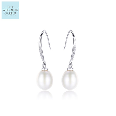 pearl drop earrings for brides