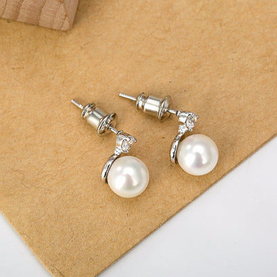 Simple Elegant Pearl & Cubic Zirconia Stud Earrings
